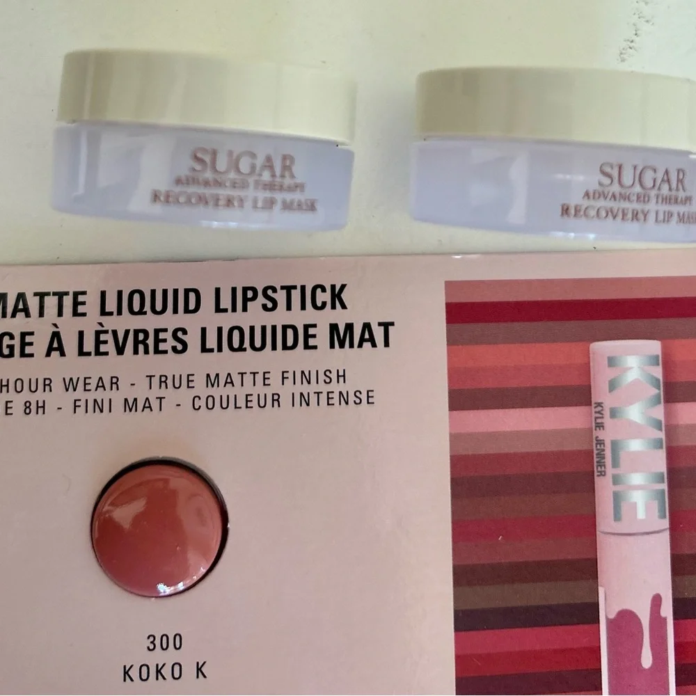 8 Piece Lip Care Bundle Fresh Dior Kylie Rabanne Mask Hemp Oil Lipstick Samples